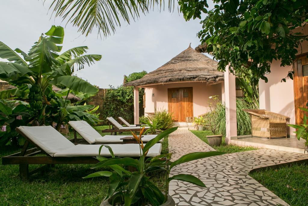 Mandinka Lodge Кололи Экстерьер фото