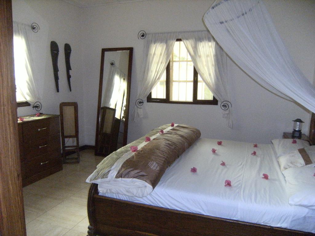 Mandinka Lodge Кололи Номер фото