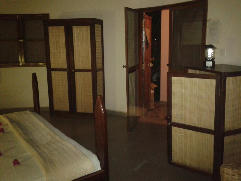 Mandinka Lodge Кололи Номер фото