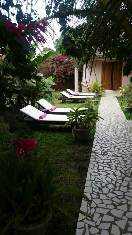 Mandinka Lodge Кололи Экстерьер фото