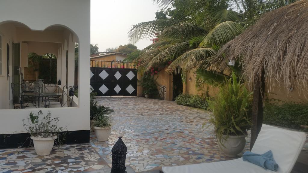 Mandinka Lodge Кололи Экстерьер фото