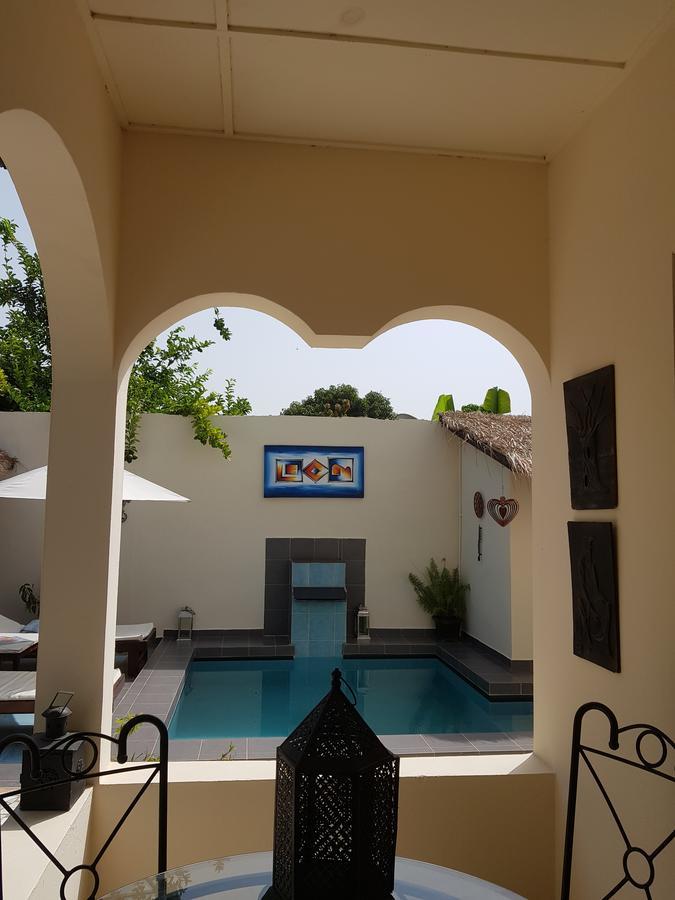 Mandinka Lodge Кололи Экстерьер фото