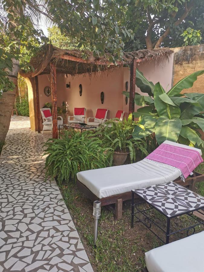 Mandinka Lodge Кололи Экстерьер фото