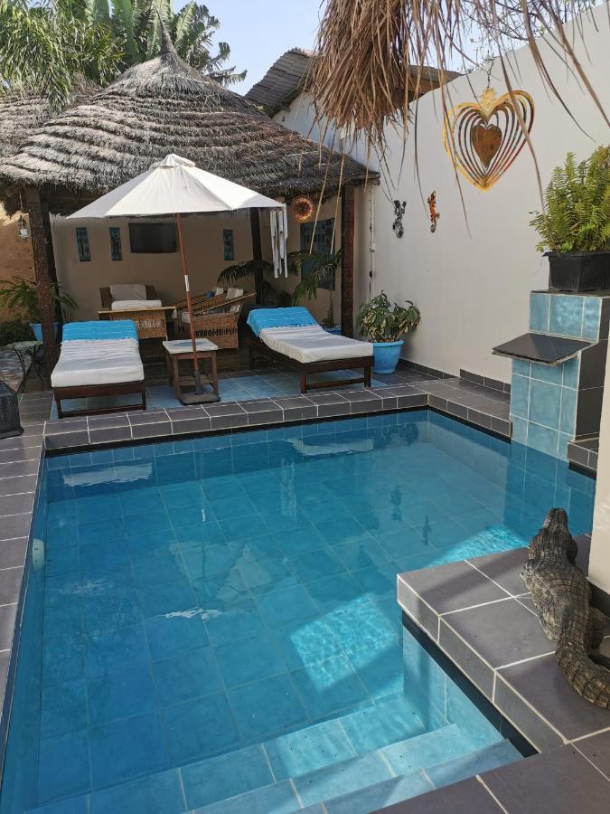 Mandinka Lodge Кололи Экстерьер фото